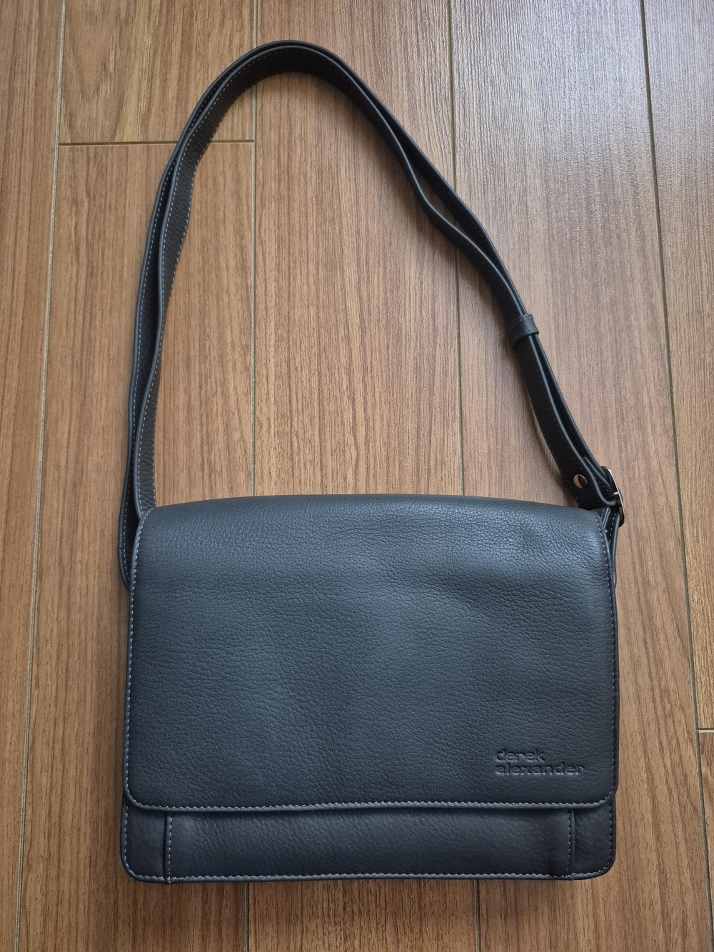 Derek Alexander CP-8685 CENTRAL PARK - Classic Flap Organizer Bag